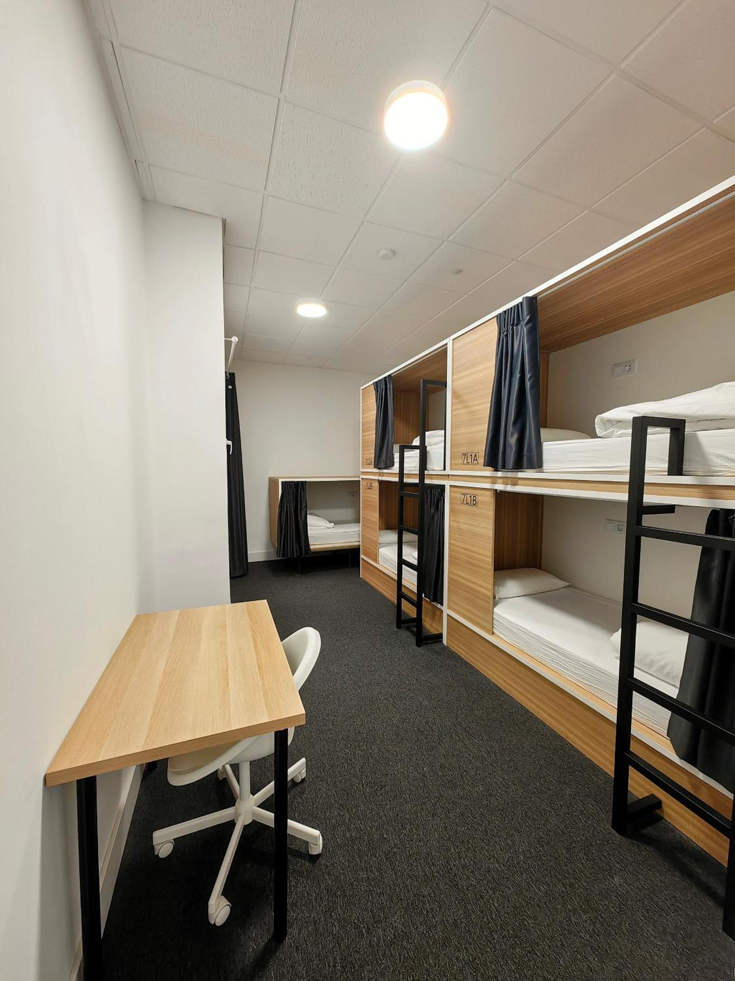 Hostel Siesta & Go Madrid Dış mekan fotoğraf