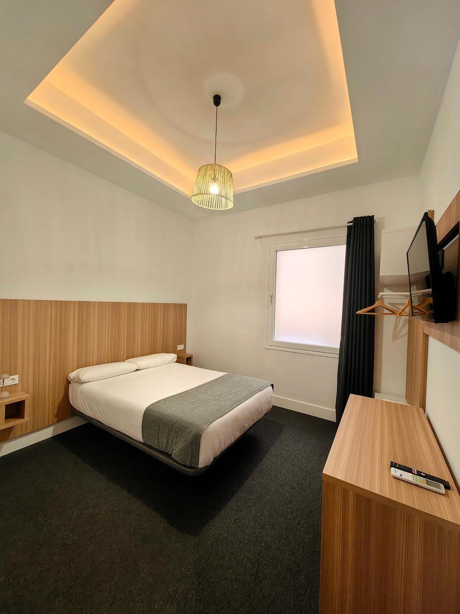 Hostel Siesta & Go Madrid Dış mekan fotoğraf
